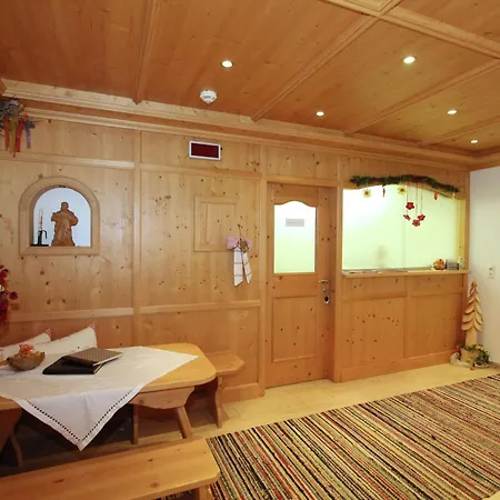 Apartman Luxurious In Kaltenbach With Sauna