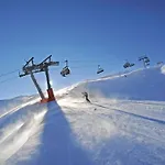 In Kaltenbach Near Lift * 斯达姆